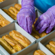 Uso de guantes en la manipulación de alimentos